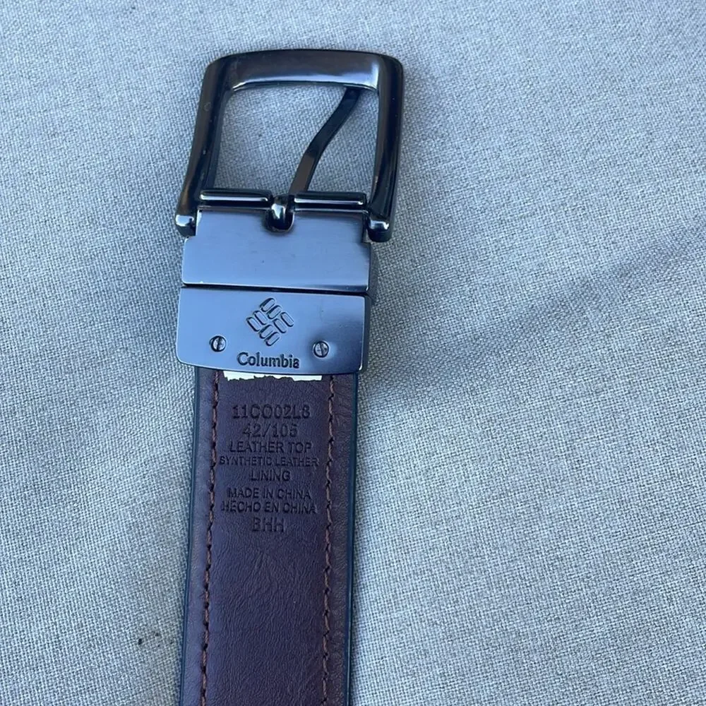 Columbia black leather belt with silver buckle Size 42